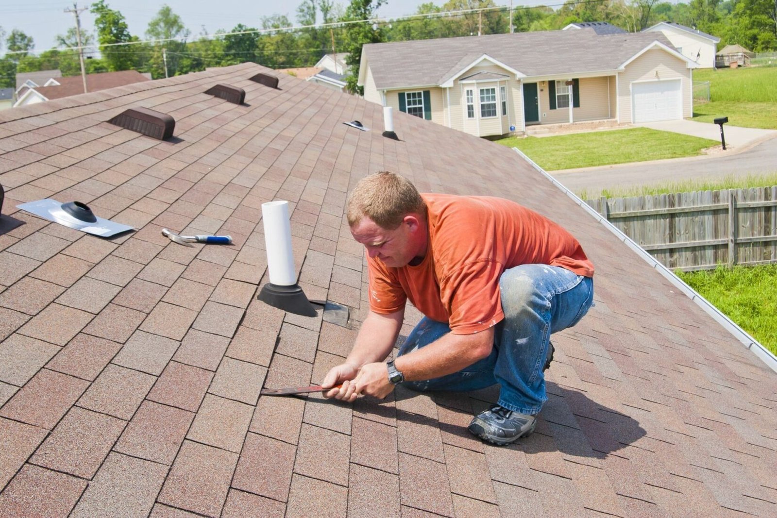 How to Maintain Your Roof in Baton Rouge’s Harsh Climate